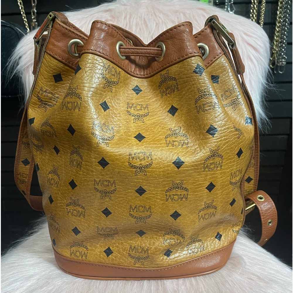 MCM bucket bag - authentic - Picture 3 of 4